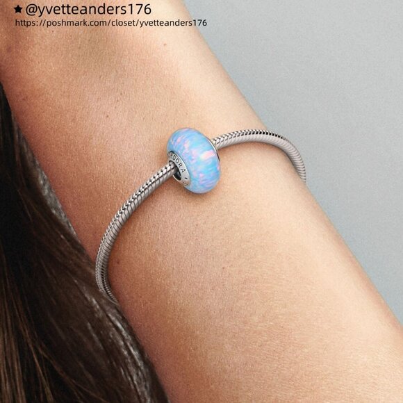 Pandora Opalescent Ocean Blue Charm - Picture 6 of 6